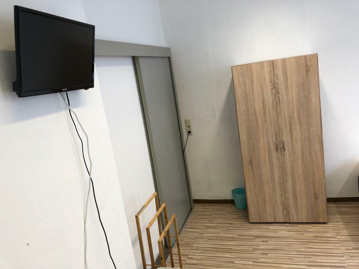 Downtown City - Privaterooms Fürth エクステリア 写真